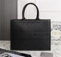 Book Tote In Leather