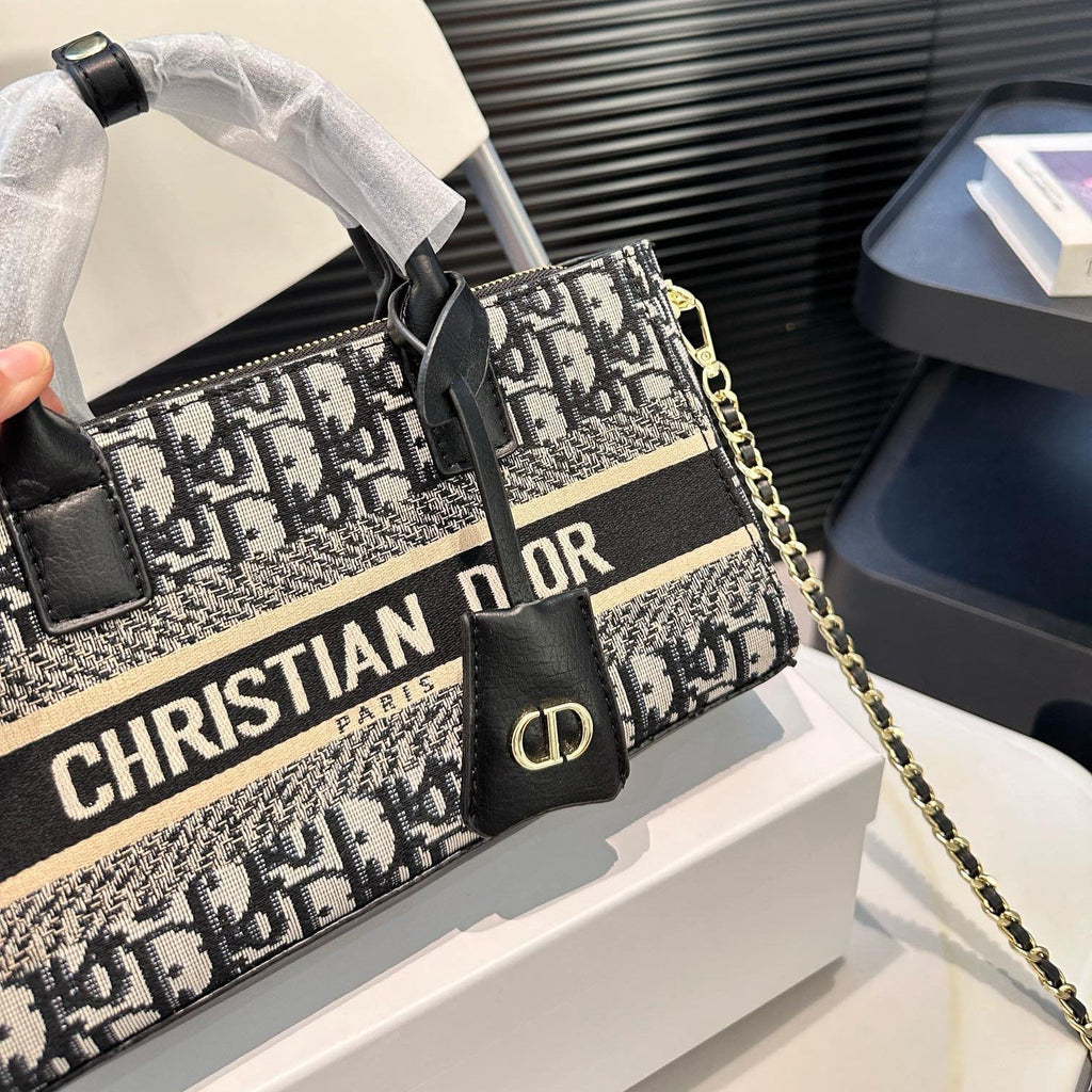 DIO New Size Tote Bag XC24092430