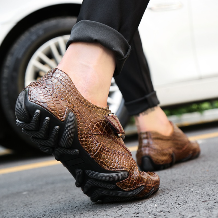 Luxury Eagle Loafers Shoes (2 colors)